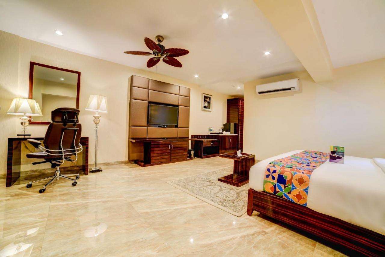 Fabhotel Prime Sarala Crown With Pool - Nr Calangute Beach Exterior foto