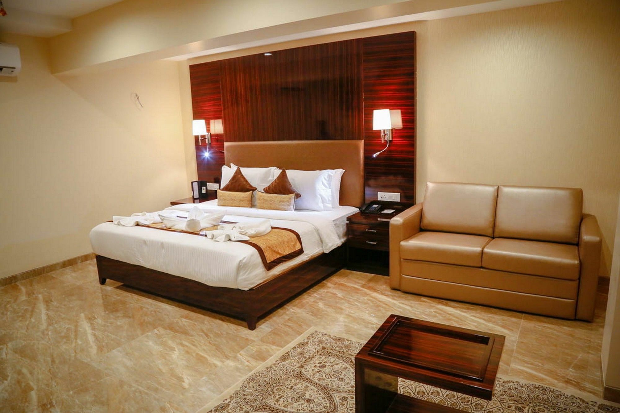 Fabhotel Prime Sarala Crown With Pool - Nr Calangute Beach Exterior foto